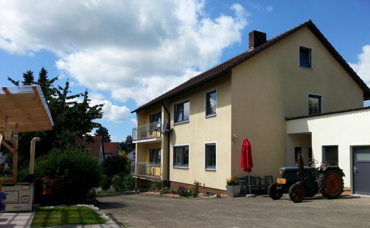 Ferienwohnung&Gästezimmer Rixner Hilpoltstein Exterior foto