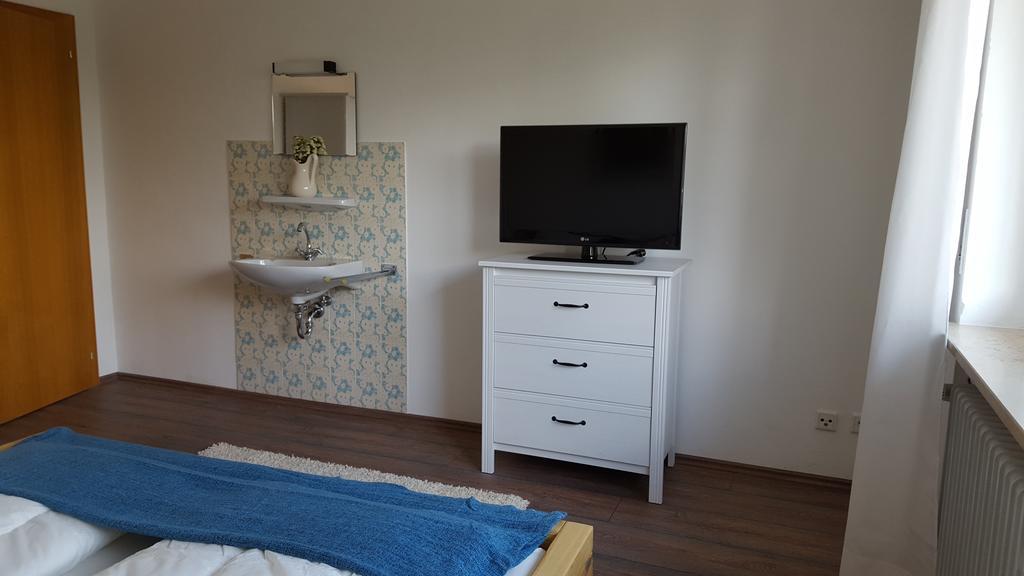 Ferienwohnung&Gästezimmer Rixner Hilpoltstein Exterior foto